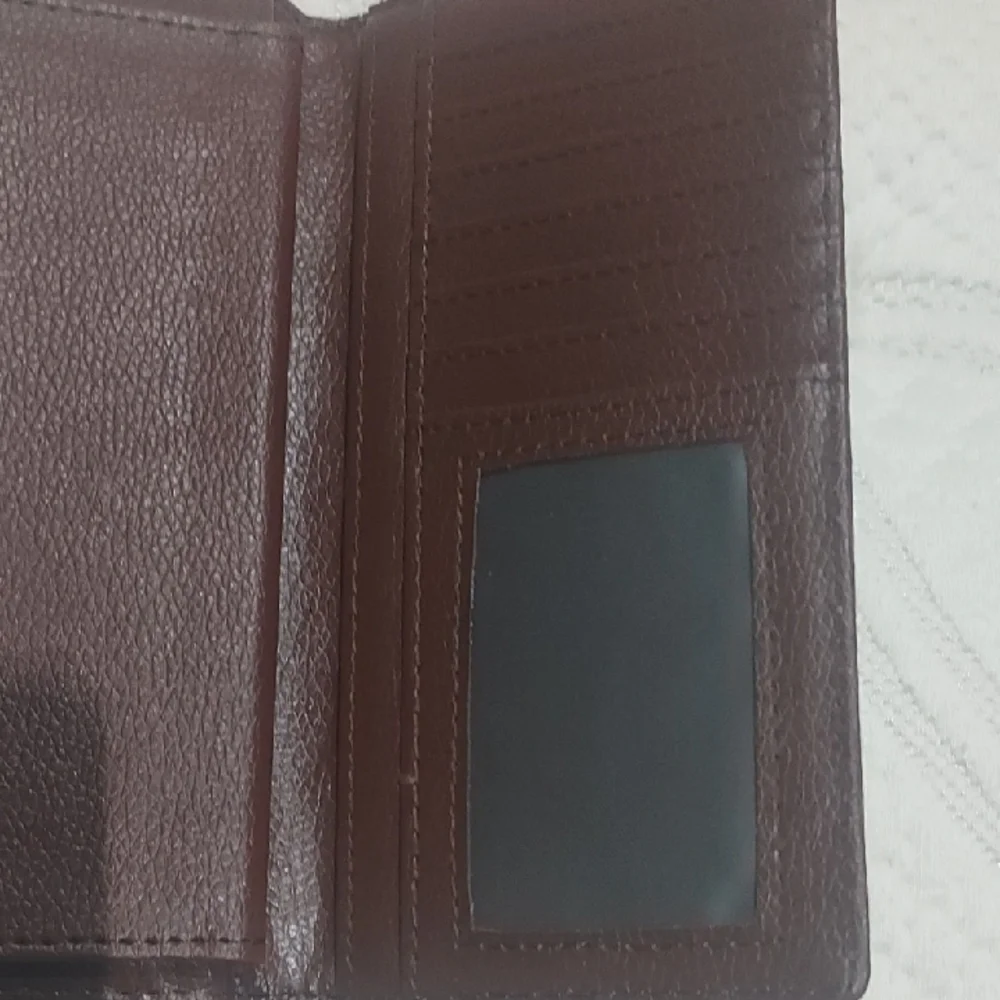 Source Unknown Brown and Silver Phone Case